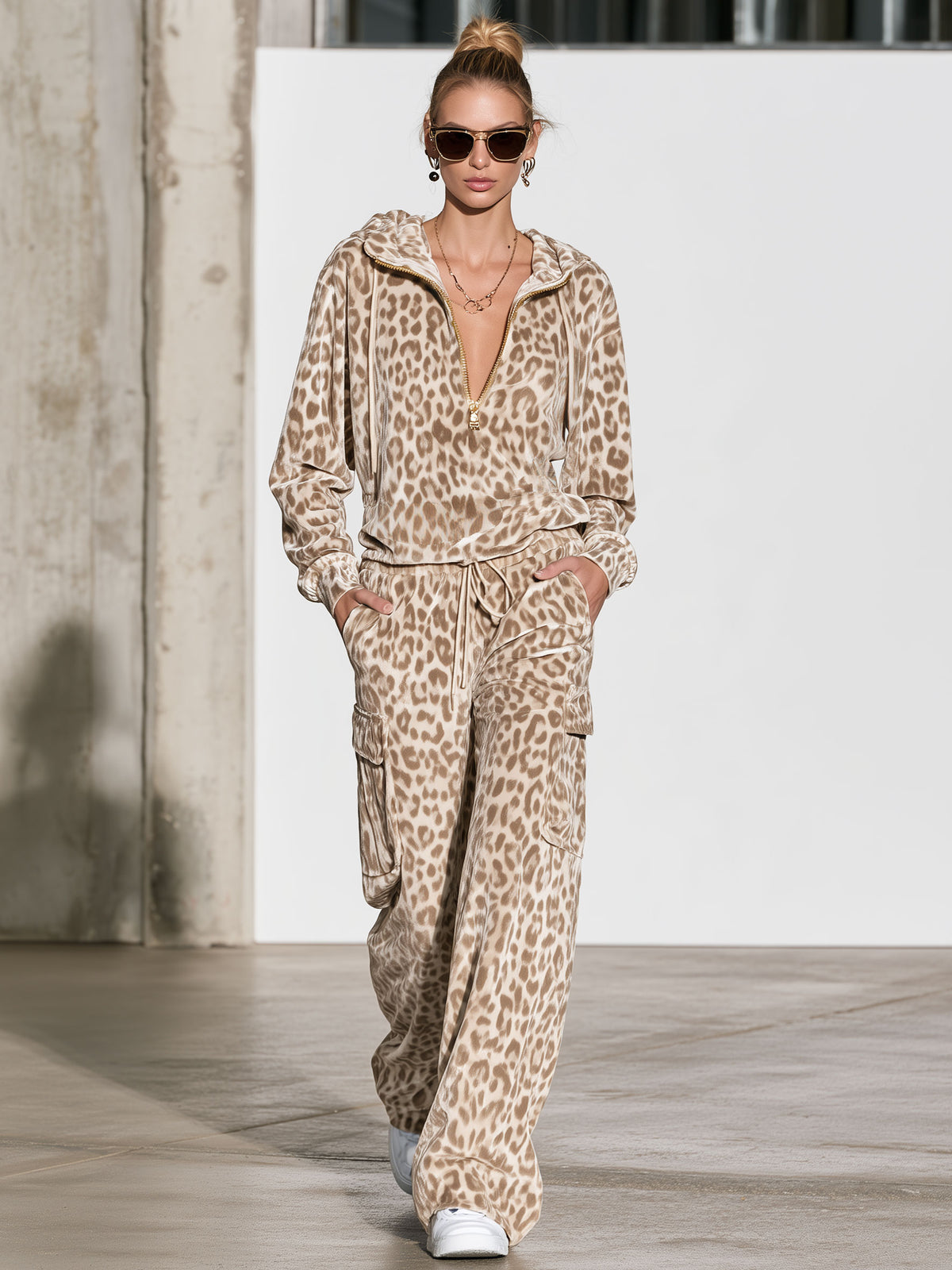 Fashionable Sporty Half-zip Velvet Leopard Print Hooded Sweatshirt And Cargo Pants Set