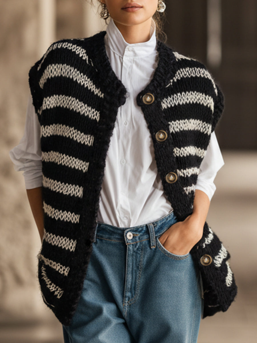 Classic And Versatile Black And White Striped Knit Vest