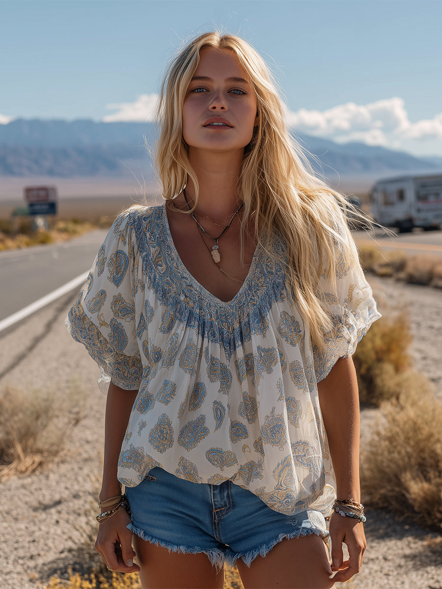 Retro White Paisley Print Chiffon V-neck T-shirt