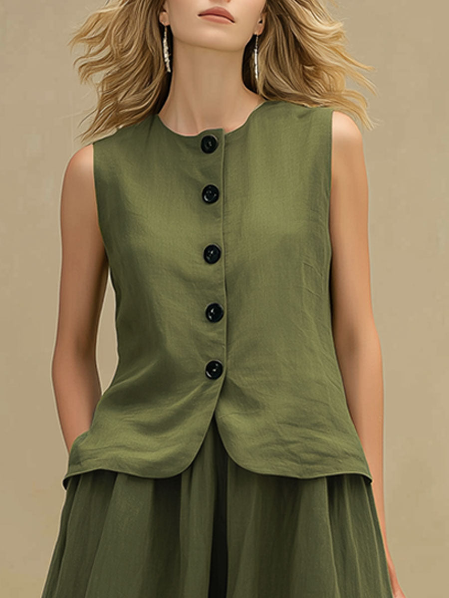 Stylish And Casual Green Sleeveless Top And Skirt Set
