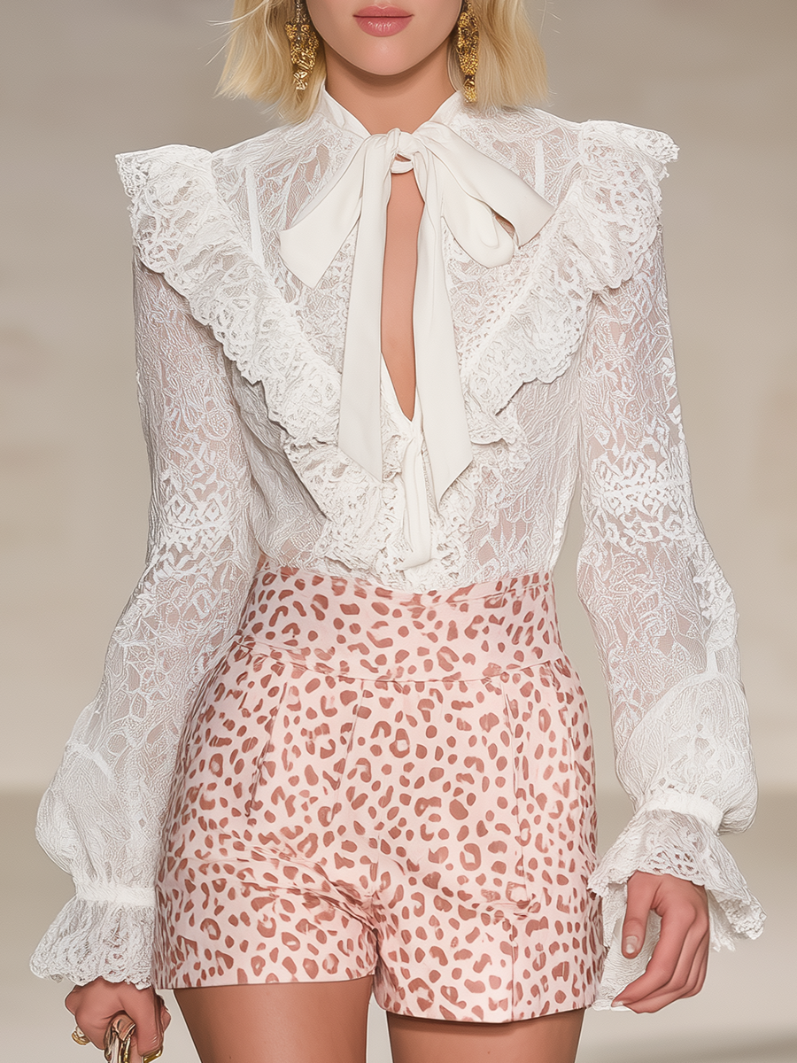 Retro Elegant And Delicate Ruffled V-neck Lace Long-sleeved Top