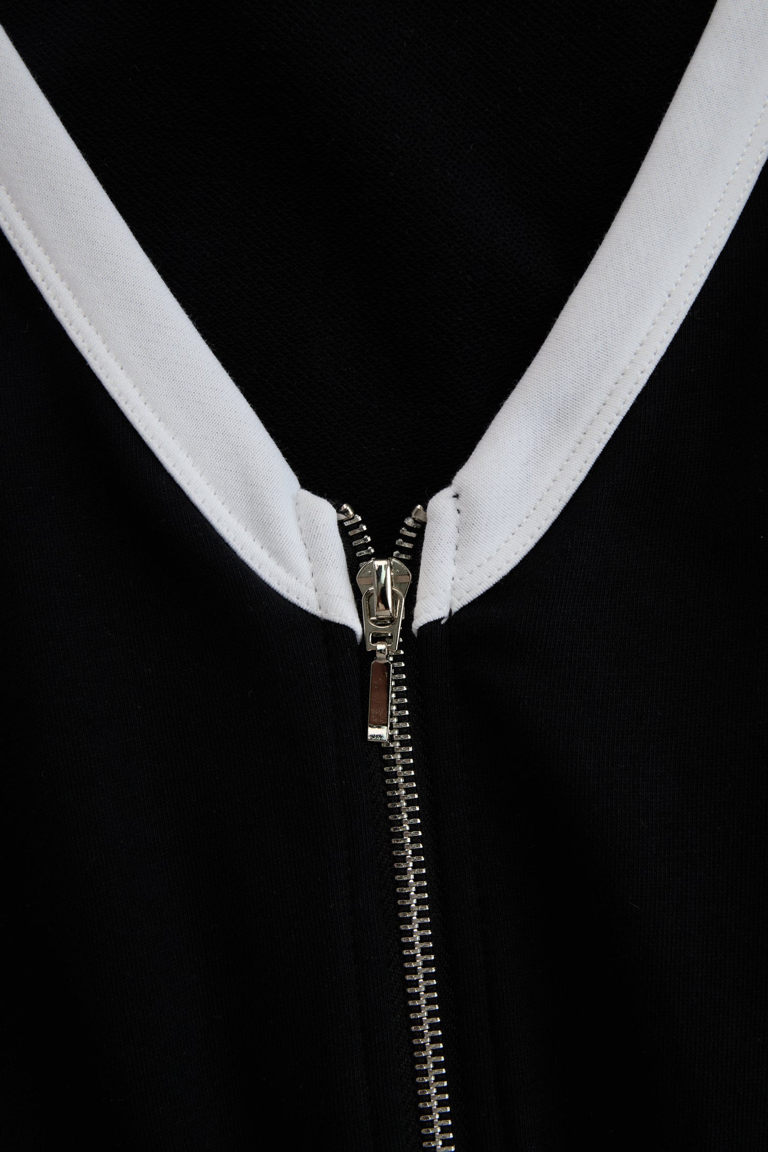 Casual Retro Sporty Black And White Color-blocked V-neck Half-zip Jumpsuit