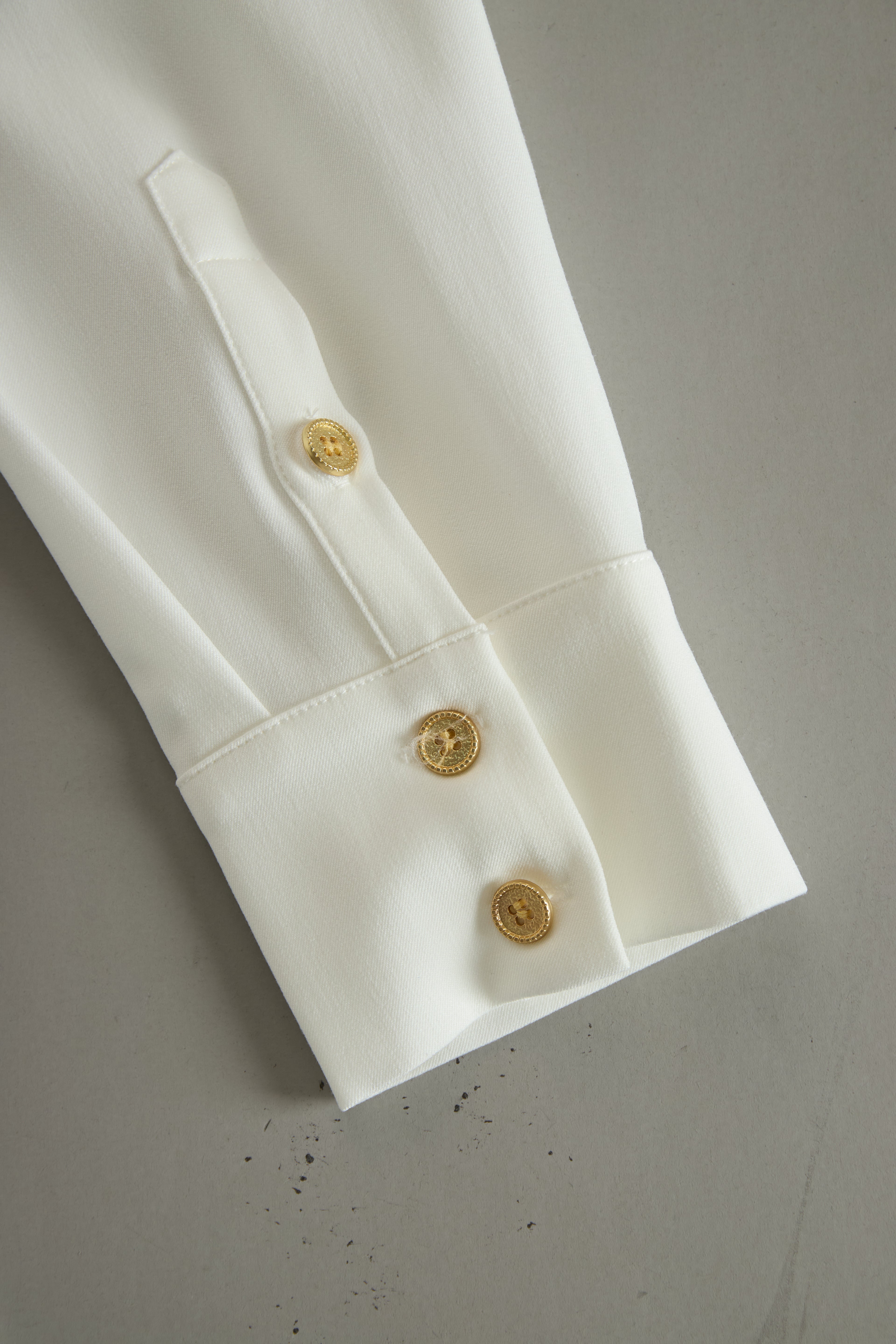 Western Retro Embroidered White Tencel Denim Shirt