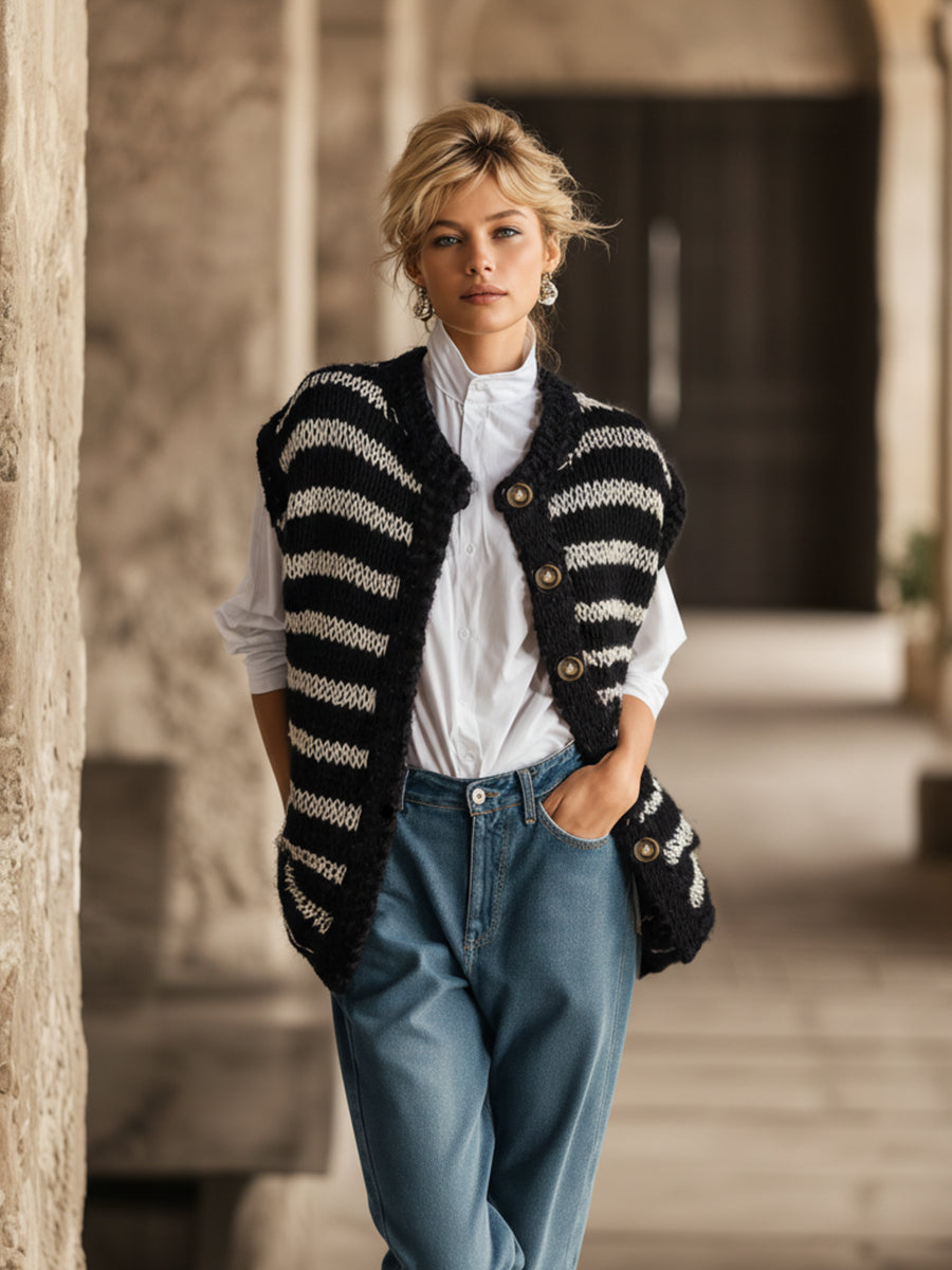 Classic And Versatile Black And White Striped Knit Vest