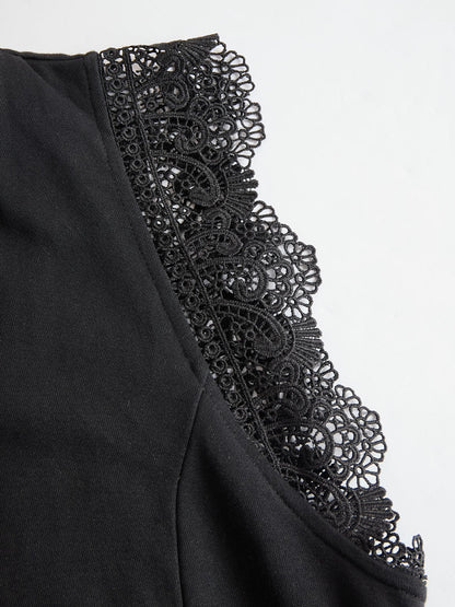 Sporty Retro Lace Striped Black Sleeveless Hooded Jumpsuit