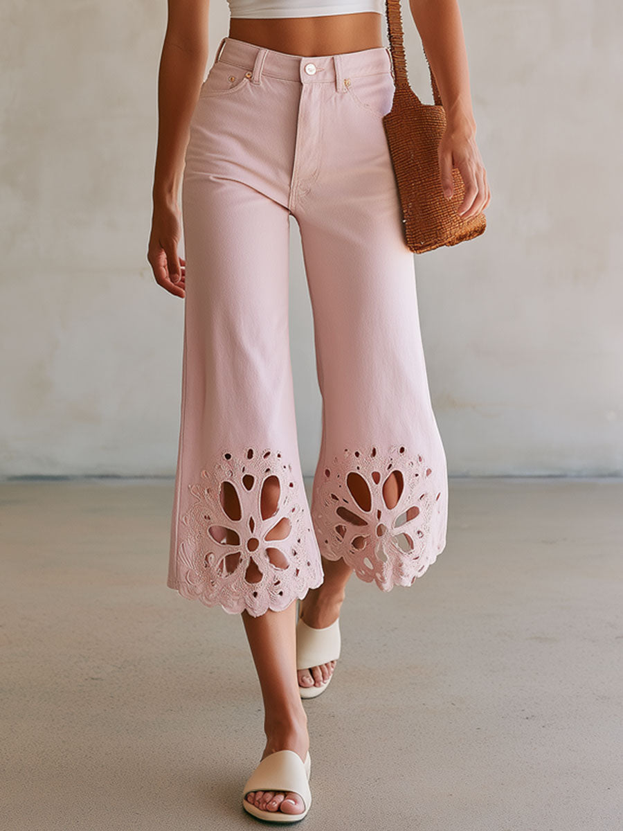 Fashionable Retro-style Cutout Embroidered Cropped Pink Jeans