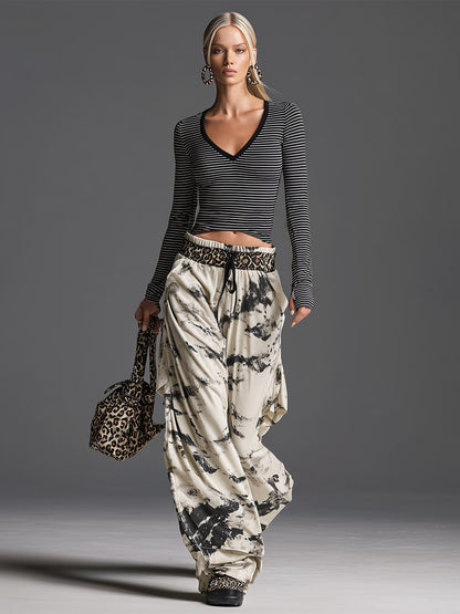 Stylish Sporty Black Striped Top And Printed Wide-leg Pants Set