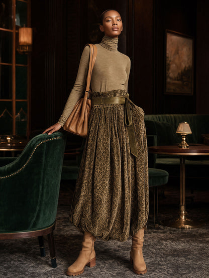 Fashionable Retro Khaki Turtleneck T-shirt And Olive Green Leopard Print Velvet Skirt Set