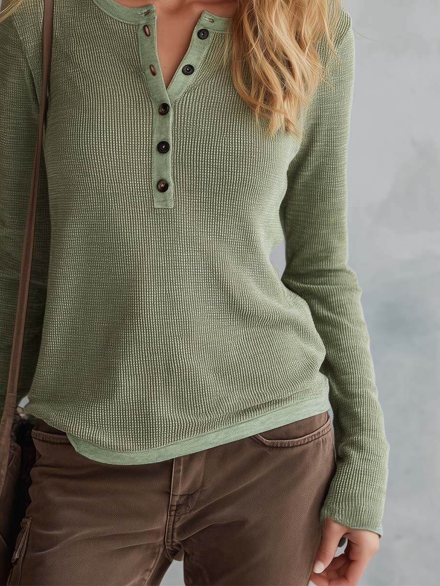 Versatile Vintage-style Light Green Waffle-knit Henley Top