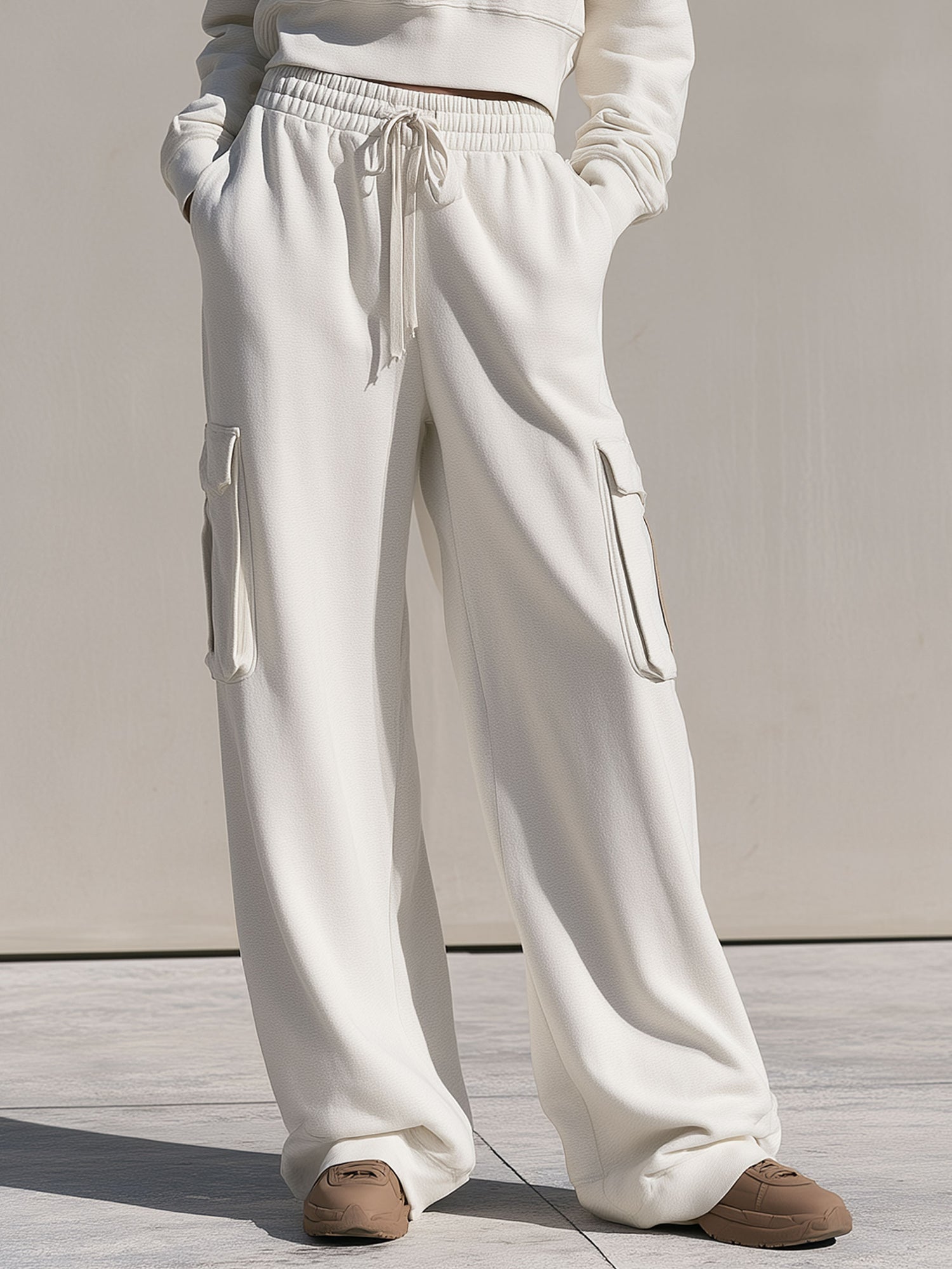 Casual Sports White Cotton Half-zip Sweatshirt And Cargo Pants Set