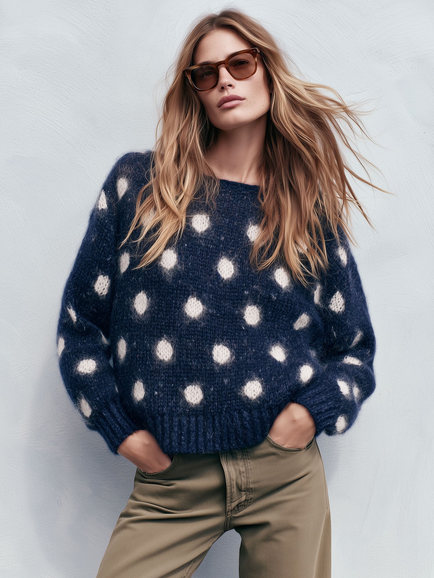 Casual And Warm Round Neck Polka Dot Navy Blue Long-haired Knit Pullover