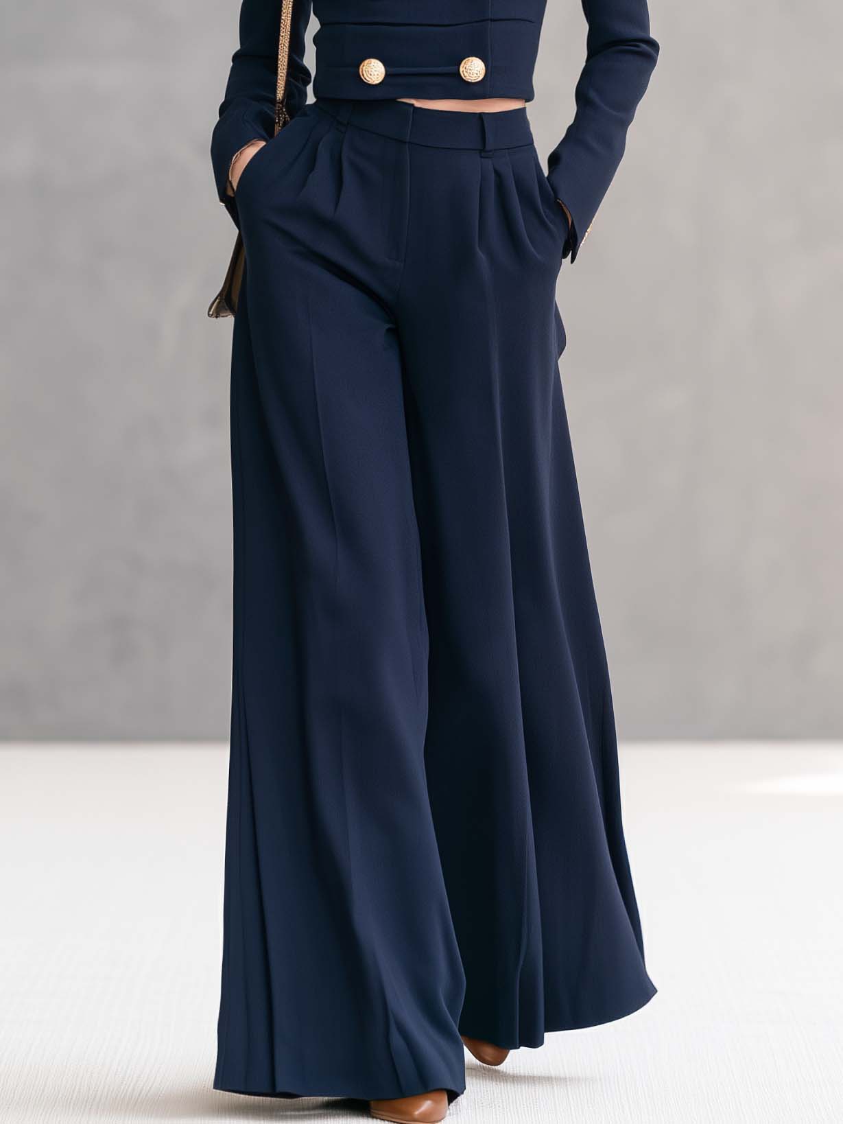 Elegant Military Women&