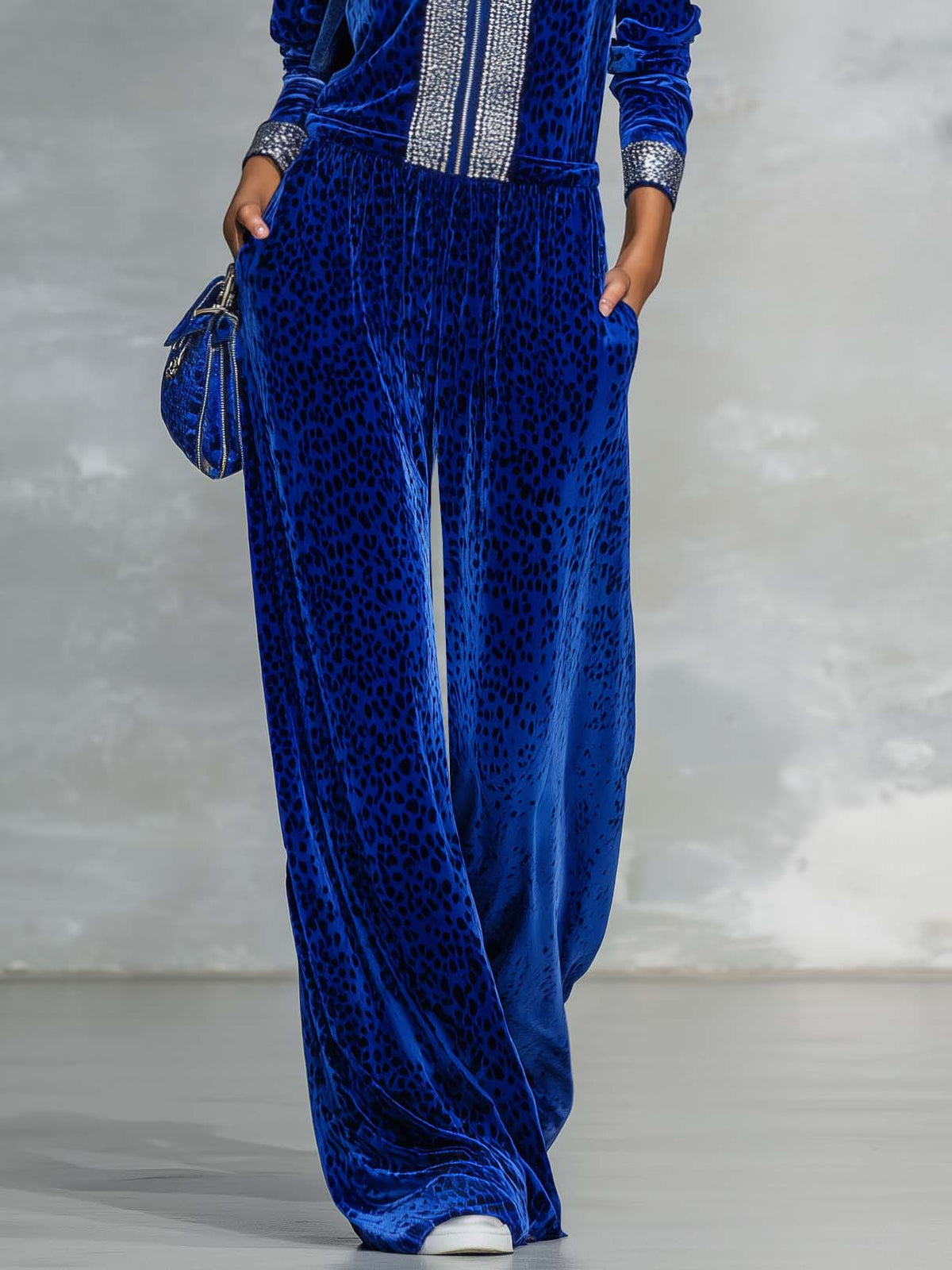 Glam Retro Sporty Women&