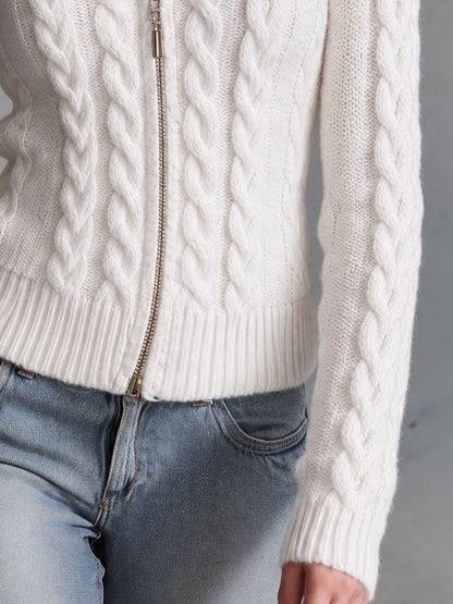 Retro Elegant White Faux Fur-Trimmed Hooded Cable Knit Zip-Up Cardigan