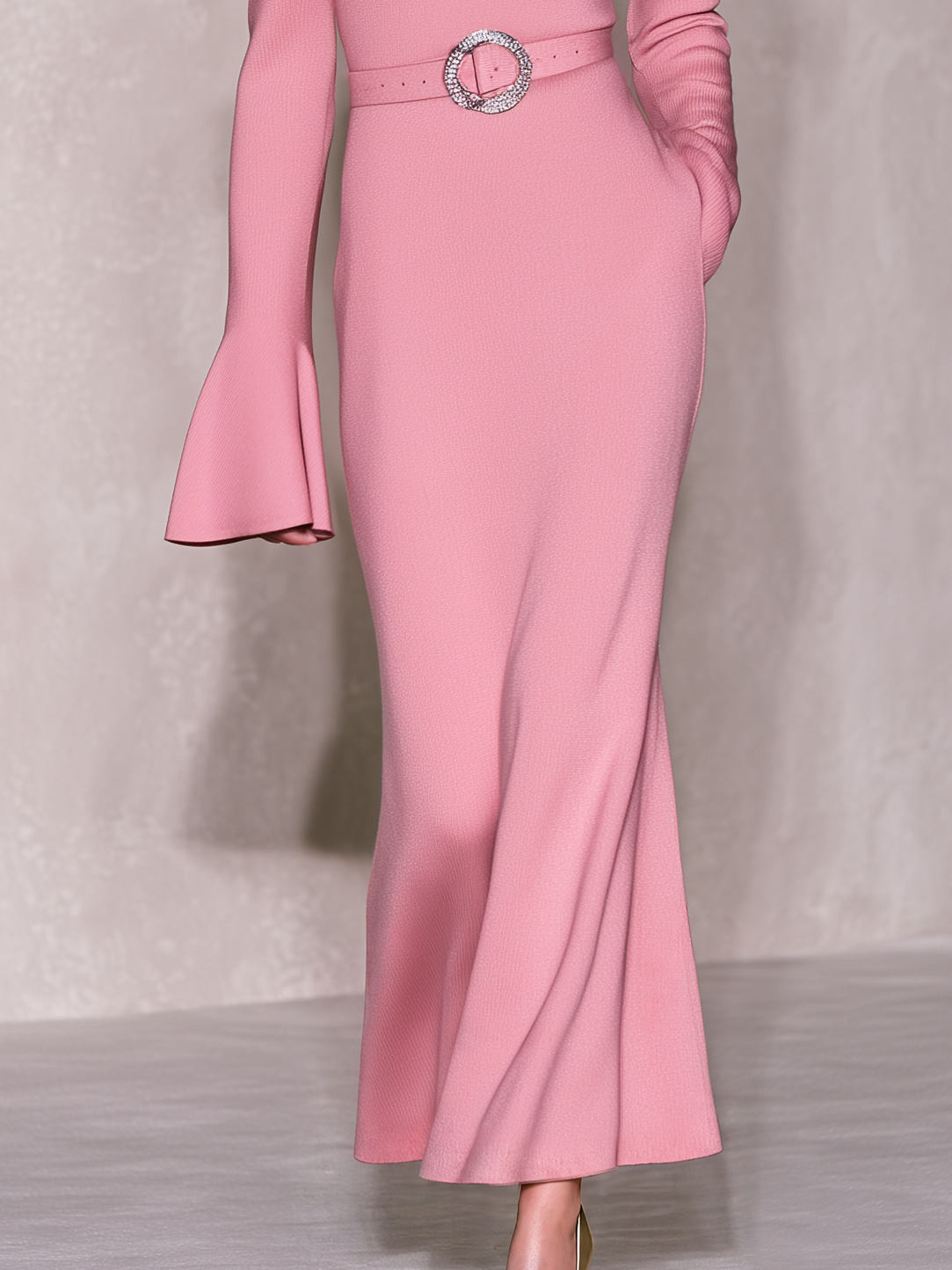 Exquisite And Elegant Resort-style Knit Maxi Dress With Flared Sleeves