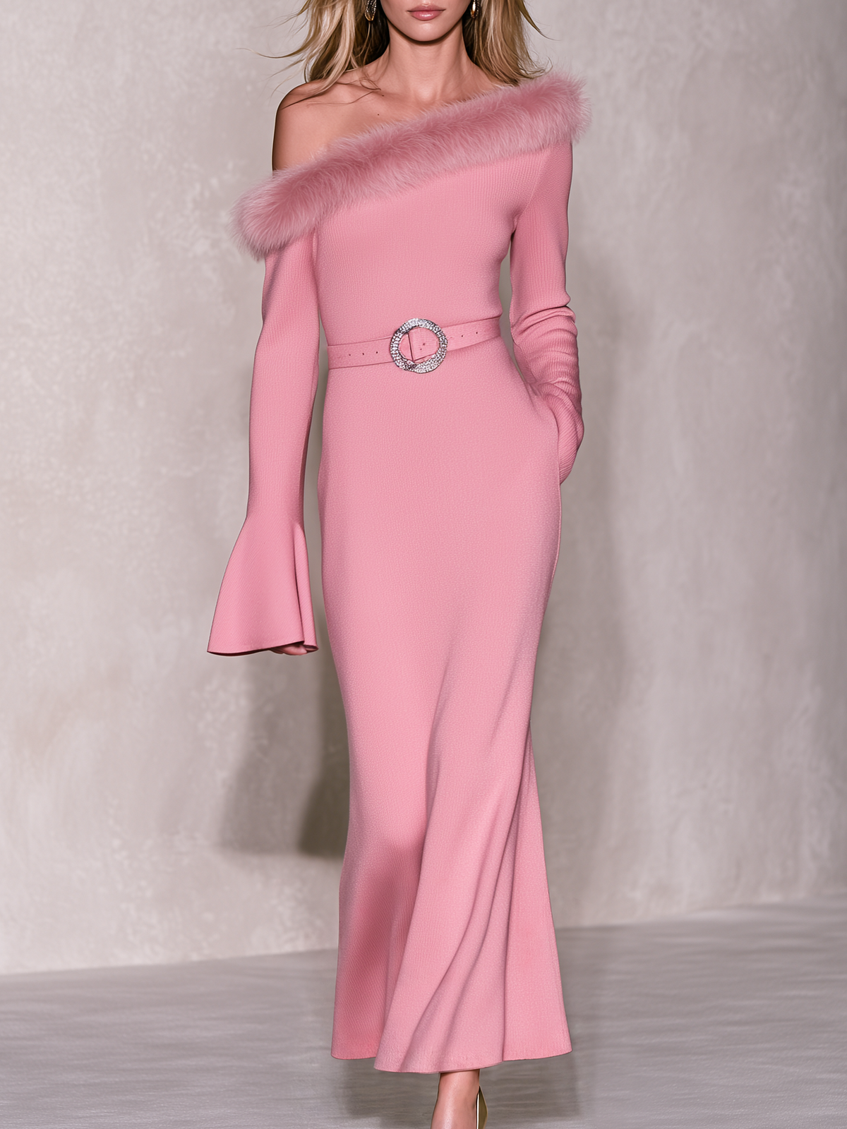 Exquisite And Elegant Resort-style Knit Maxi Dress With Flared Sleeves
