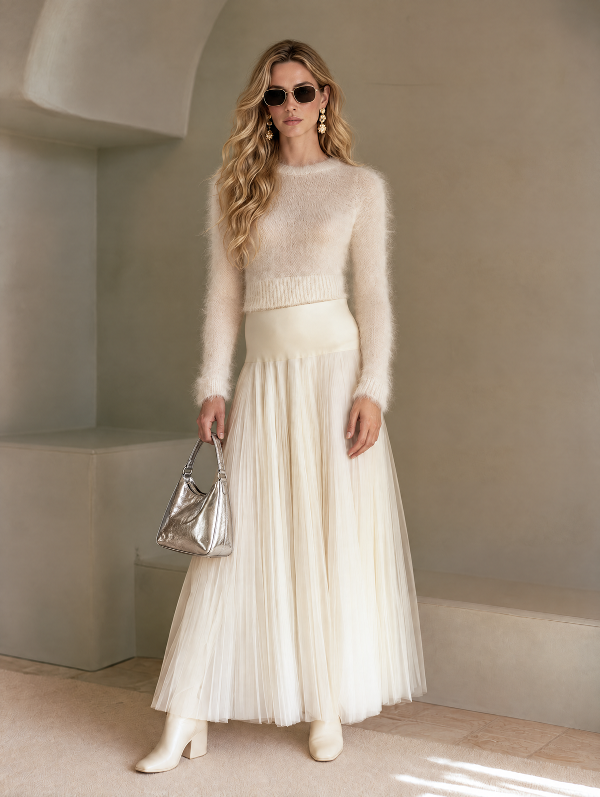 Elegant Satin And Patchwork Off-white Tulle Pleated Midi Skirt