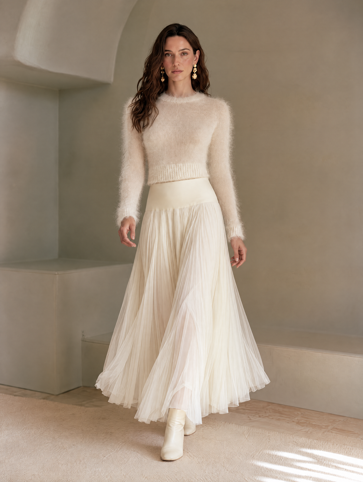 Elegant Off-white Mohair Knit Crew Neck Pullover Sweater