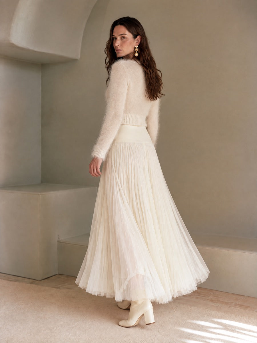 Elegant Off-white Mohair Knit Crew Neck Pullover Sweater