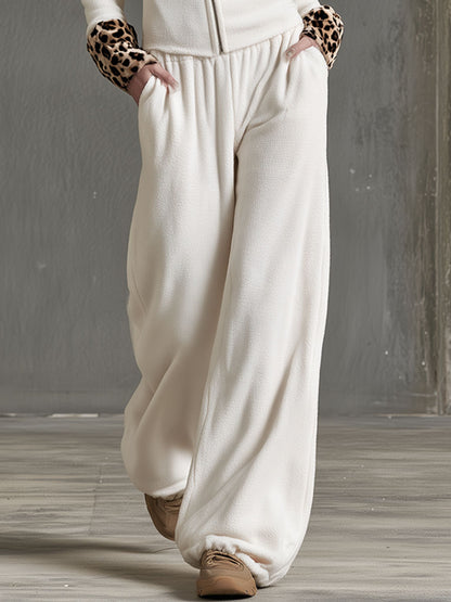 Casual And Stylish Velvet Leopard Print White Fleece Hooded Sweatshirt And Pants Set