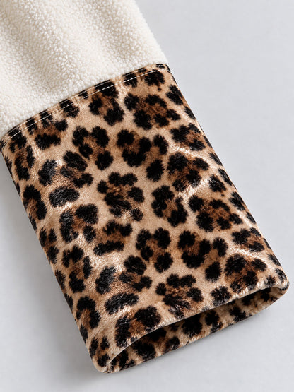 Casual And Stylish Velvet Leopard Print White Fleece Hooded Sweatshirt And Pants Set