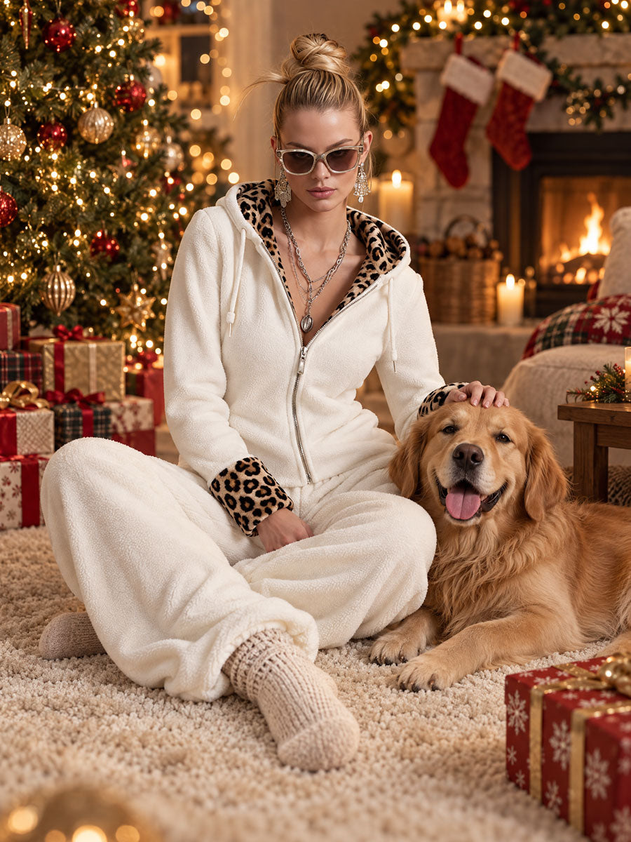 Casual And Stylish Velvet Leopard Print White Fleece Hooded Sweatshirt And Pants Set