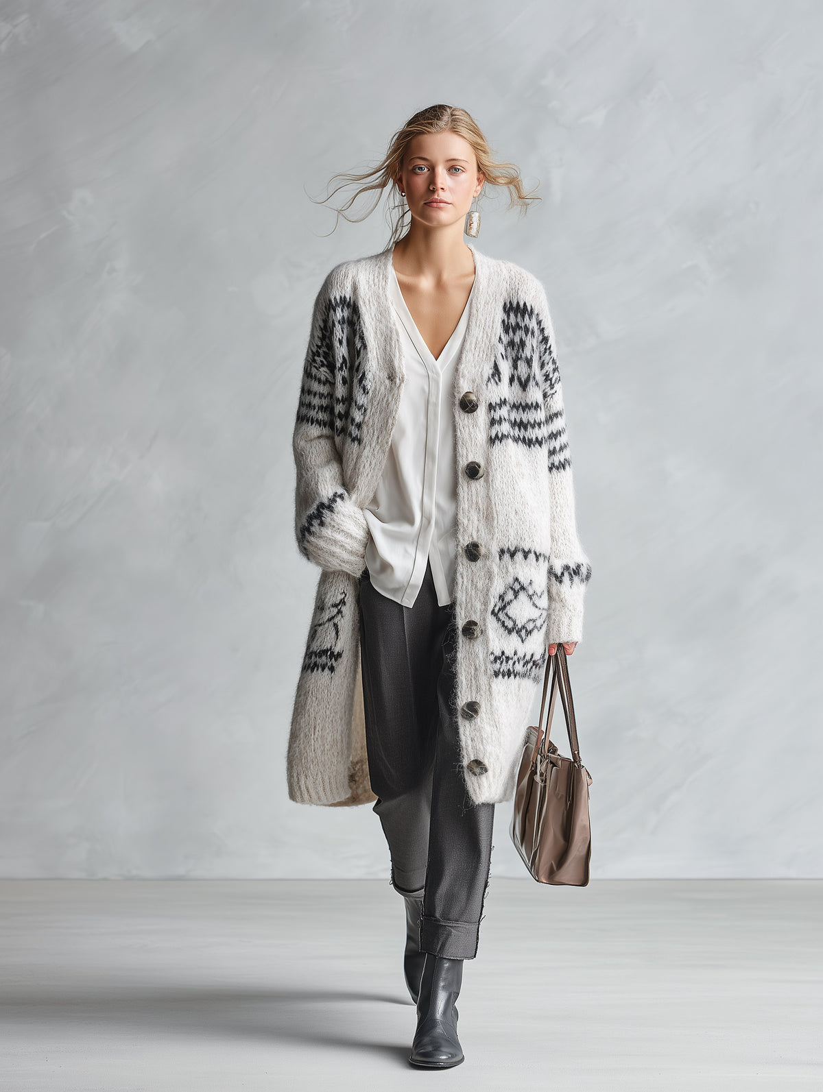 Stylish And Warm White Geometric-Pattern Knit Cardigan