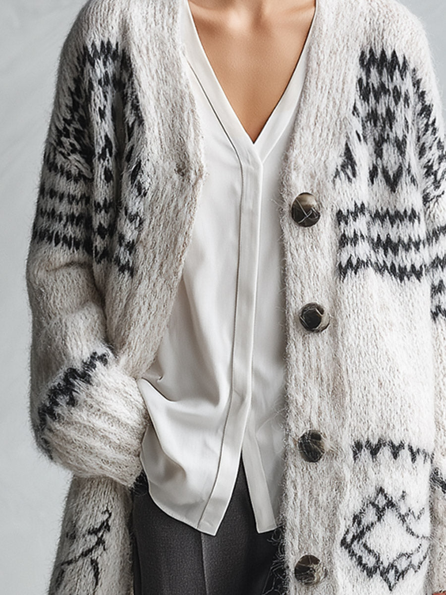 Stylish And Warm White Geometric-Pattern Knit Cardigan