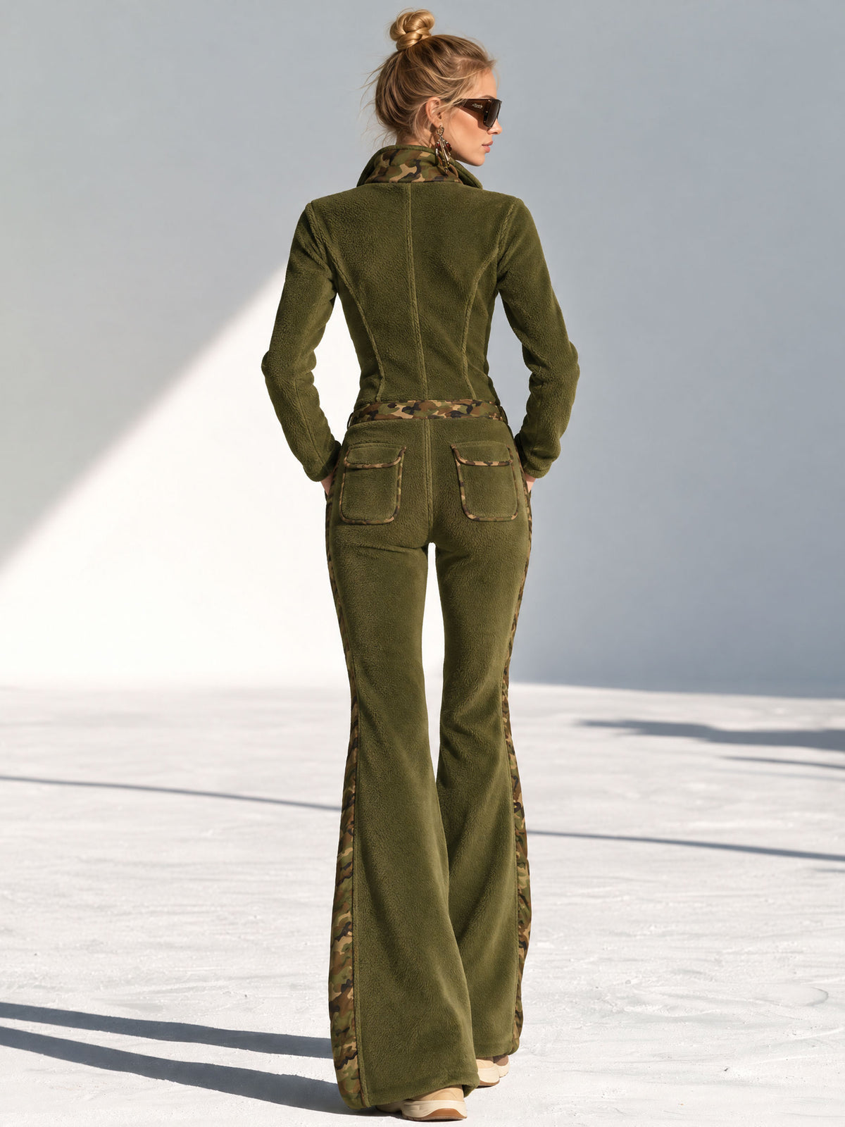 Fashionable And Casual Camouflage Zip-up Long-sleeved Flared Olive Green Fleece Jumpsuit