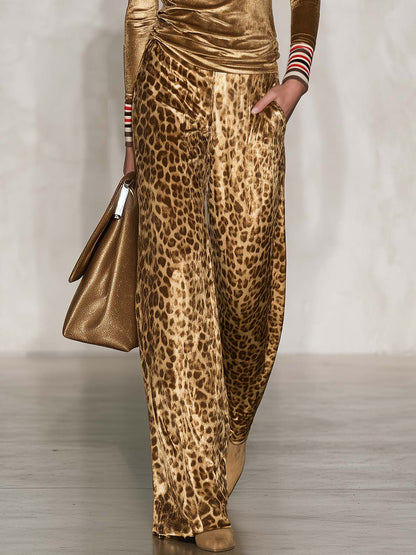 Vintage Glam Gold Velvet Turtleneck Top And Leopard-Print Wide-Leg Pants Set