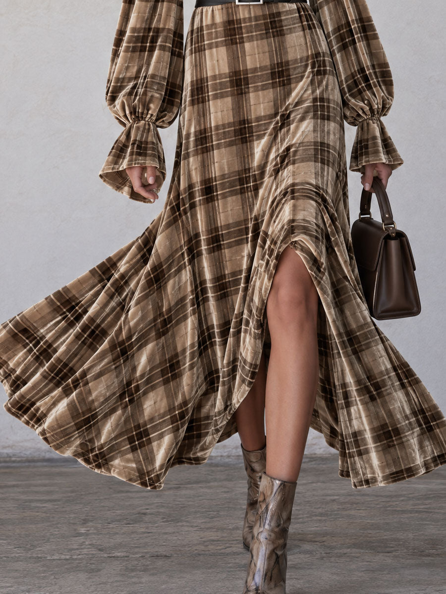 Retro Chic And Elegant Brown Turtleneck Plaid Velvet Print Maxi Dress