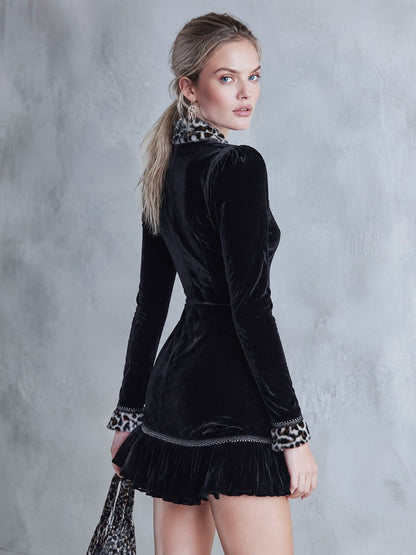Elegant Faux-Fur Leopard Print Collar Black Velvet Ruffled Mini Dress