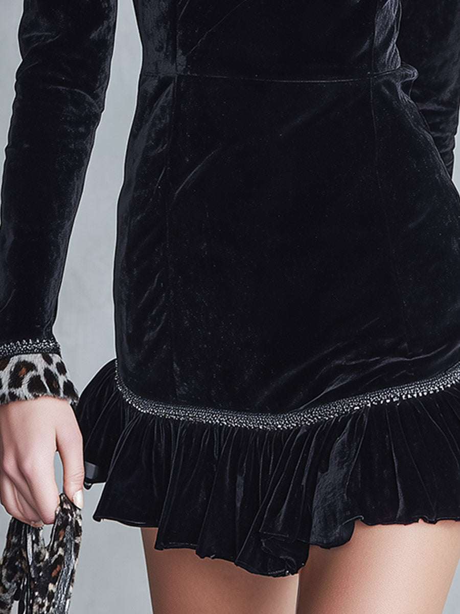 Elegant Faux-Fur Leopard Print Collar Black Velvet Ruffled Mini Dress