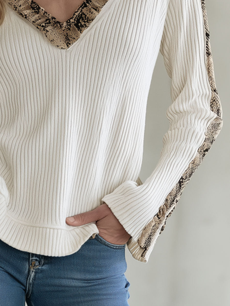 Stylish Snakeskin Ruffled White Knit V-neck Sweater