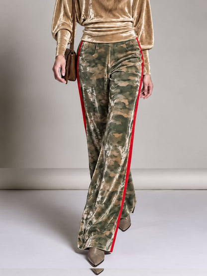 Fashionable Retro Faux Fur Collar Velvet Top And Camouflage Velvet Pants Set