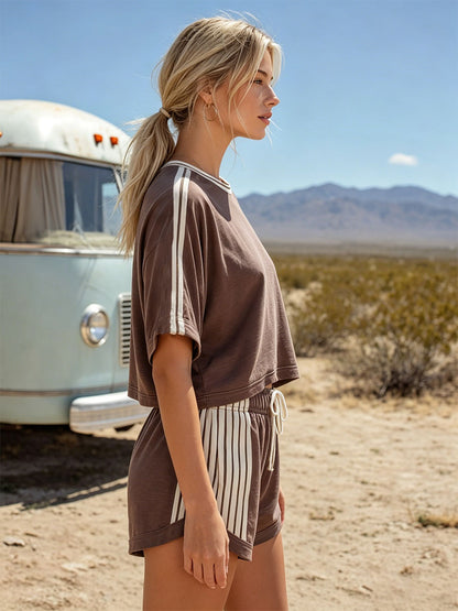Retro Color-blocked Striped Brown Short-sleeved Cotton T-shirt And Shorts Set