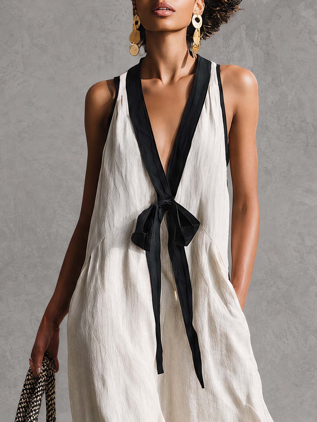 Bohemian Style White And Black Color Blocked Sleeveless V-neck Maxi Dress