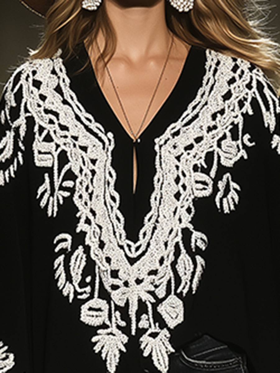 Retro Loose Ethnic Style Fringe Trim Black Cape Top