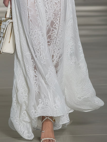Stylish White Lace Long-sleeved Maxi Dress