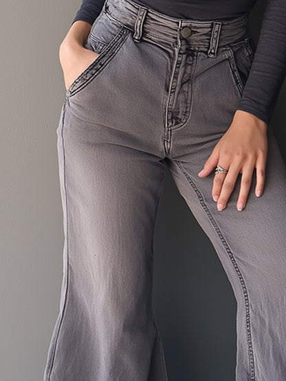 Retro Romantic Gray Frayed Ruffle Flared Jeans