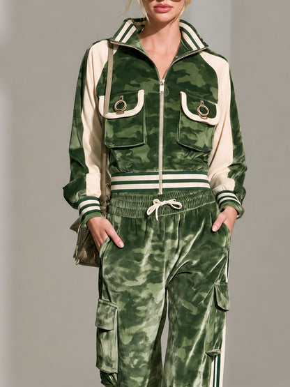 Stylish Retro Green Camouflage Velvet Print Jacket And Pants Set