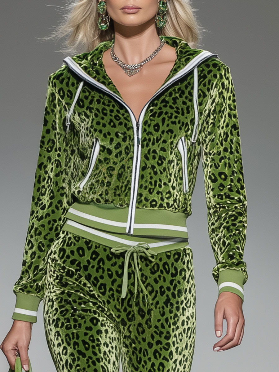 Stylish And Casual Green Leopard Print Hoodie And Pants Set