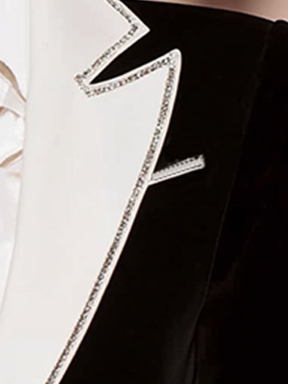 Stylish Black And White Contrasting Velvet Blazer