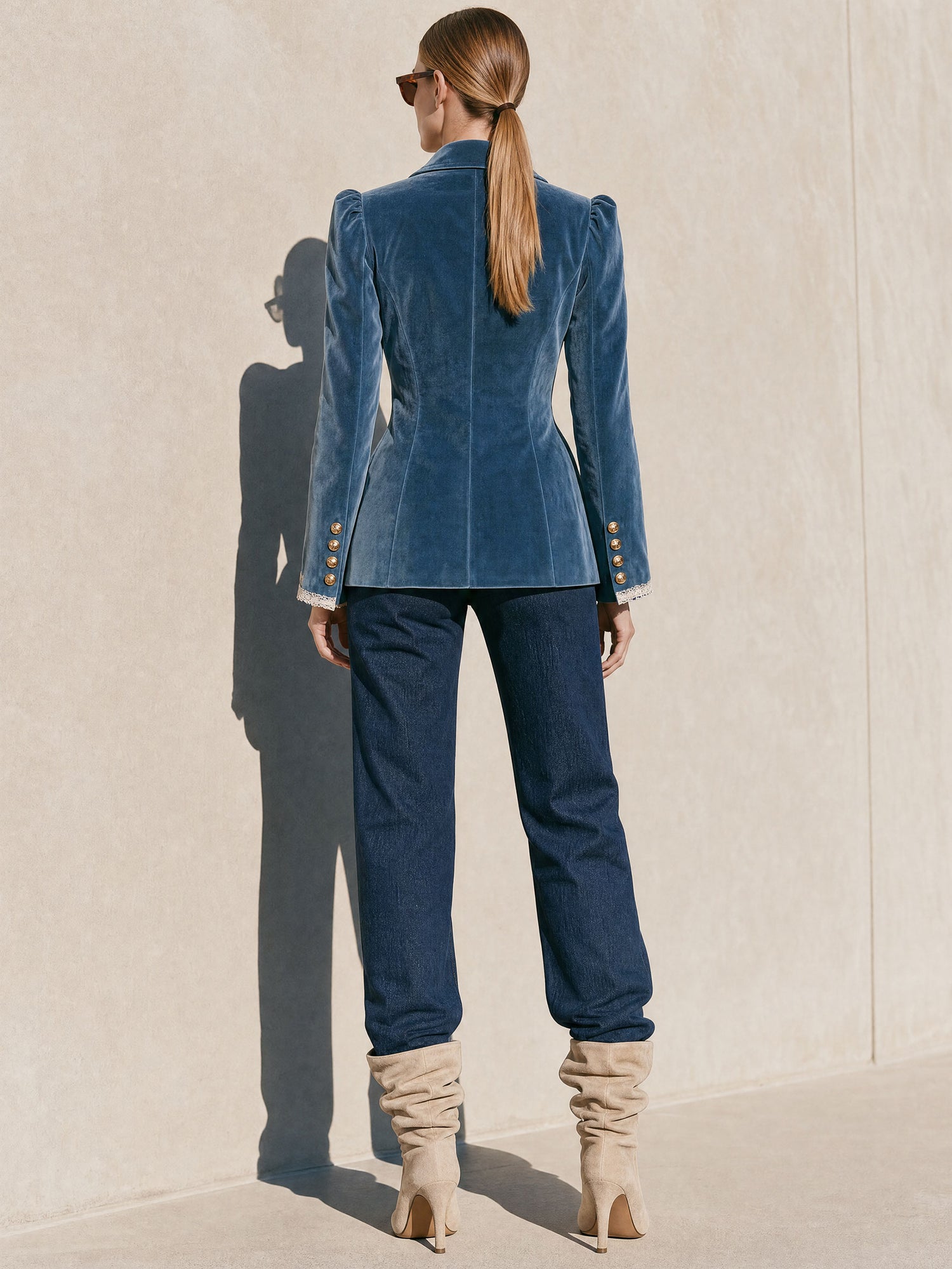Fashionable Retro Lace-trimmed Lake Blue Velvet Blazer