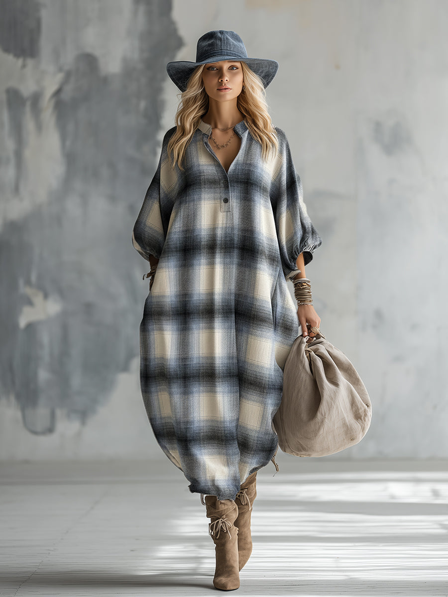 Elegant O-shaped Blue And White Checkered Midi Dress