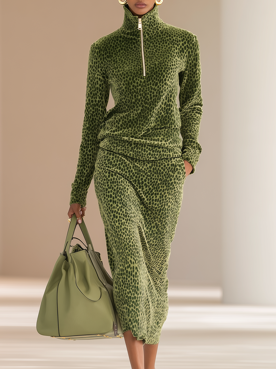 Sports Retro Leopard Print Stand Collar Velvet Top + Skirt Set