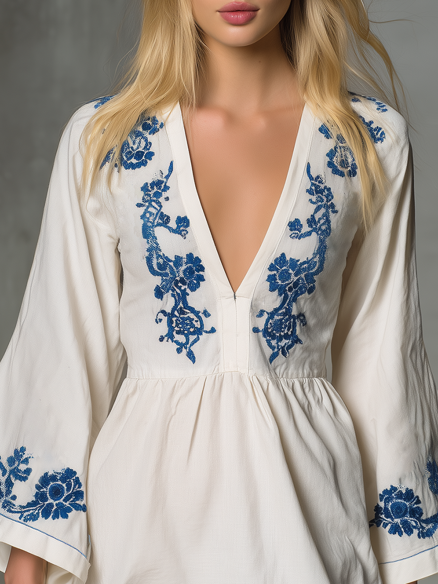 Casual And Comfortable V-neck Embroidered Flared Long-sleeved Mini Dress