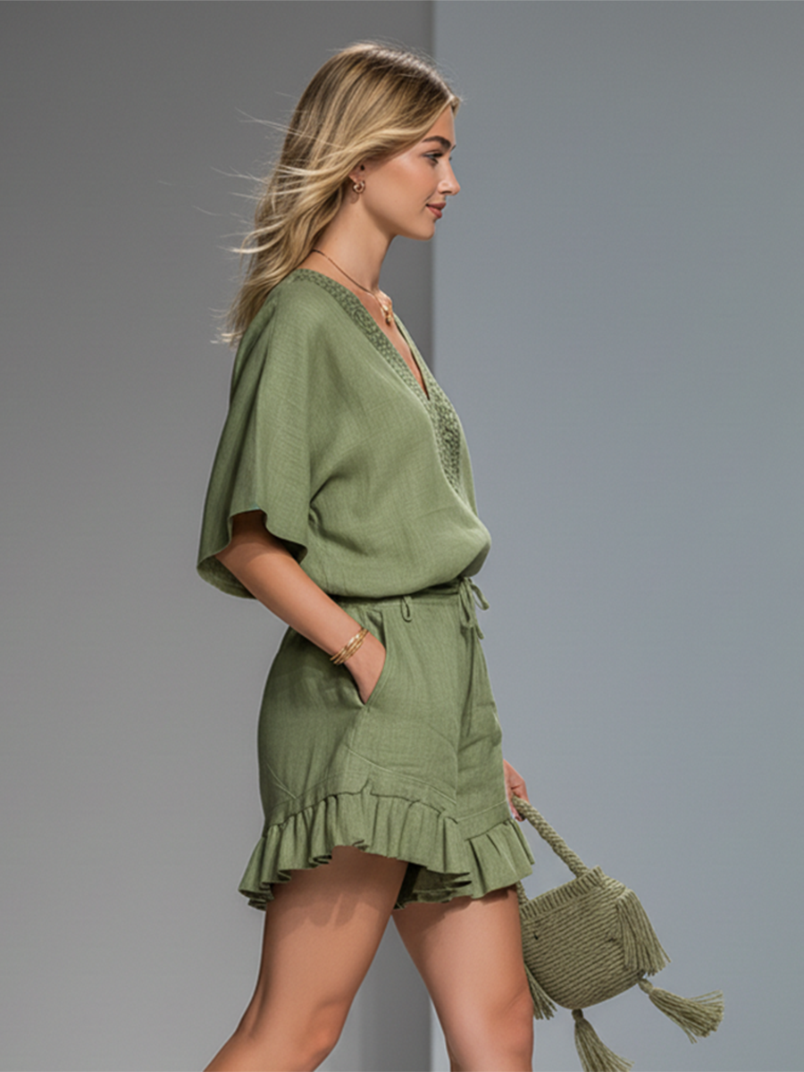 Relaxed And Comfortable V-neck Embroidered Short-sleeved Top And Shorts Set