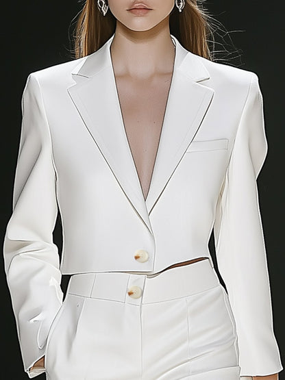 Elegant and Intellectual Short White One-button Suit