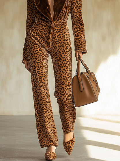 【24-hour shipping】Casual Loose Retro Velvet Leopard Print Colorblock Lapel Long Sleeve Jumpsuit